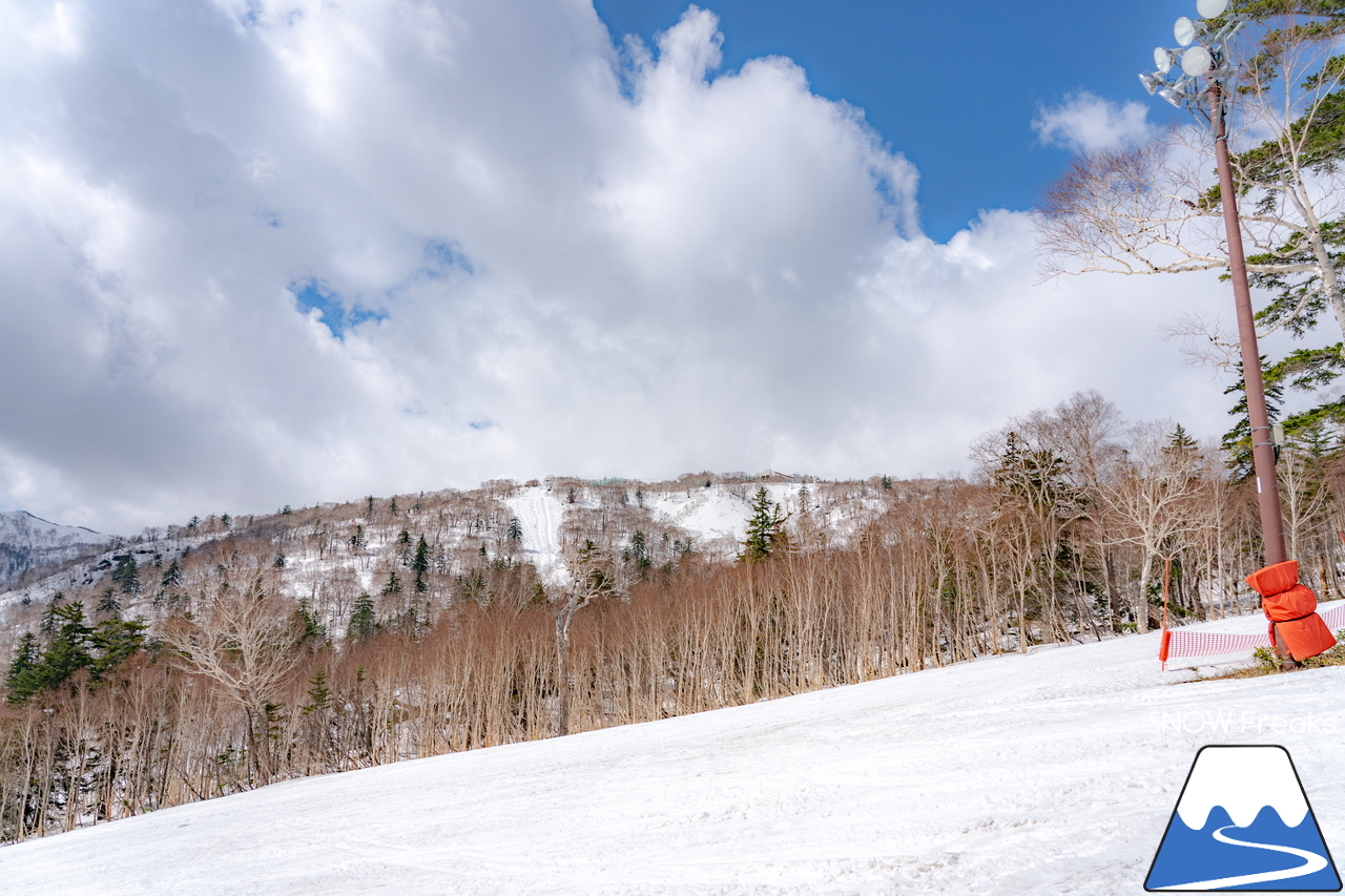 札幌国際スキー場｜THE LAST DAY!!ありがとう、2021-2022ウィンターシーズン。営業最終日は、晴天が一転、まさかの『名残の雪』が…。